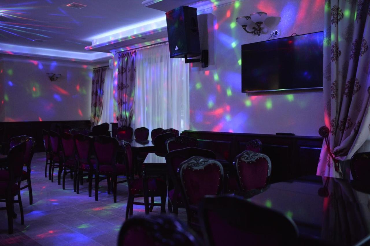 Edy'S Royal Predeal Hotel Kültér fotó