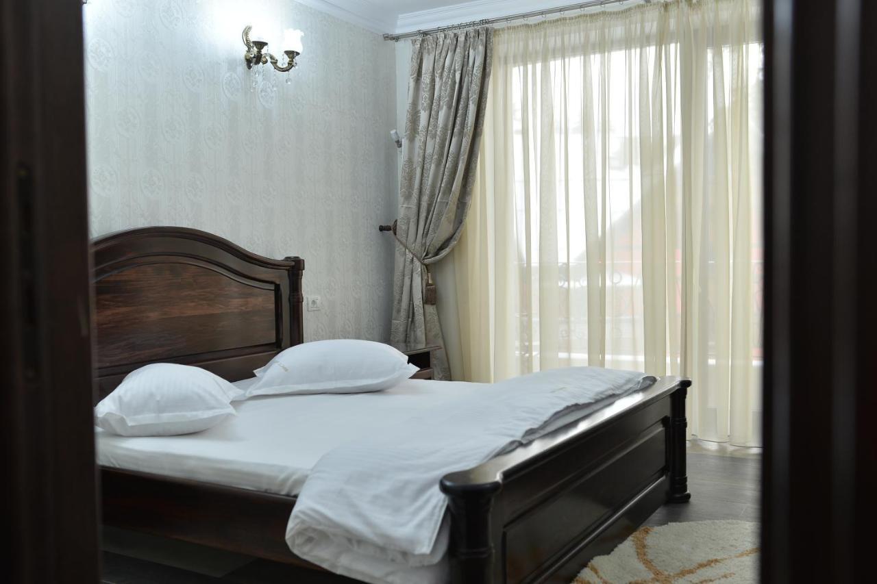 Edy'S Royal Predeal Hotel Kültér fotó