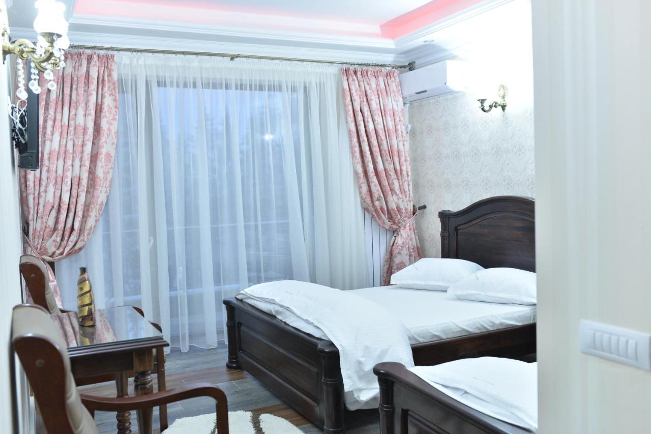 Edy'S Royal Predeal Hotel Kültér fotó